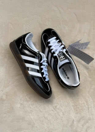 Adidas Gazelle Indoor – Core Black Patent Leather – Neuve – Taille 40 2/3 EU, brand: adidas, condition: New with tags, size: 40.5, €109.90, €116.10 includes Buyer Protection