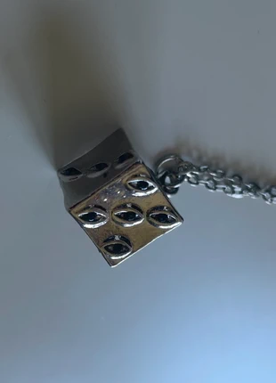 Necklace with Satoru Gojo, merk: Jujutsu Kaisen, staat: Nieuw zonder prijskaartje, € 3,00, € 3,85 inclusief Kopersbescherming