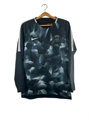 Training PSG, brand: Nike, condition: Very good, size: M, €40.00, €42.70 includes Buyer Protection Pro