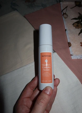 New Naturium Vitamin C Serum Complex, brand: Naturium, condizioni: Nuovo con cartellino, €11.00, €12.25 include la Protezione acquisti
