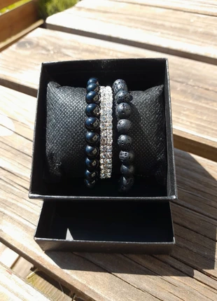 Coffret 3 bracelets, merk: bijouterie independante, staat: Nieuw zonder prijskaartje, € 8,00, € 9,10 inclusief Kopersbescherming