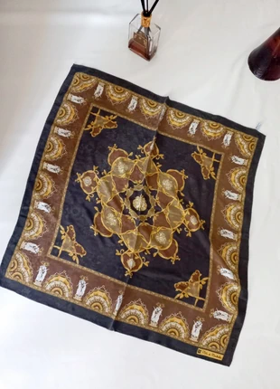 Blu di Balestra foulard in seta, sciarpa, scialle, foulard en soie, made in Italy, marque: Renato Balestra, état: Très bon état, 15,00 €, 16,45 € Protection acheteurs incluse