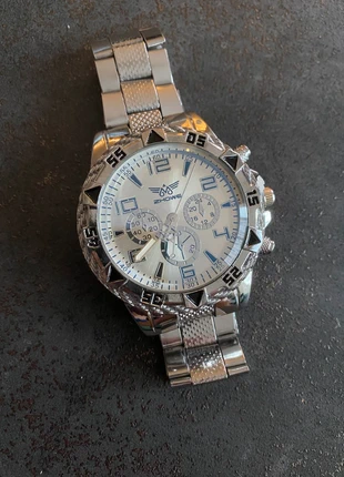 Montre style luxe argenté blanc, marca: Rien, estado: Novo com etiquetas, tamanho: Tamanho único, €8.00, €9.10 inclui Proteção do Comprador