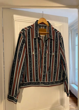 Veste Lévis Trucker Embarcadero Station Multicolore taille M, merk: Levi's, staat: Nieuw zonder prijskaartje, maat: M, € 50,00, € 53,20 inclusief Kopersbescherming