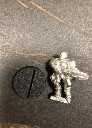 Scout Space Marines avec fusil, marque: Games Workshop, état: Très bon état, 12,00 €, 13,30 € Protection acheteurs incluse