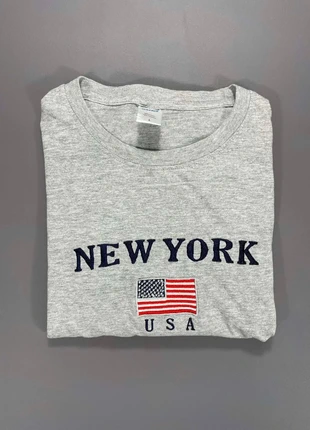 Tshirt Matrix New York avec drapeau brodé gris taille L Homme, marque: Matrix, état: Très bon état, taille: L, 15,00 €, 16,45 € Protection acheteurs incluse