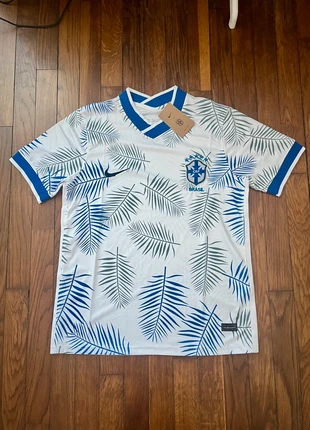 Maillot été Nike Brésil édition spéciale | blanc et bleu | Neuf avec étiquette | Taille L, merk: Nike, staat: Nieuw met prijskaartje, maat: L, € 17,00, € 18,55 inclusief Kopersbescherming