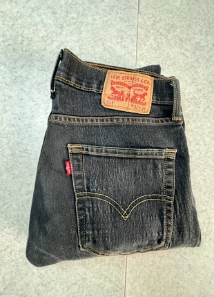 Jean Levi’s 511 Vintage Taille W32 L34 Noir, merk: Levi's, staat: Heel goed, maat: W32 | FR 42, € 15,00, € 16,45 inclusief Kopersbescherming