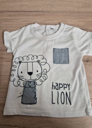 T-shirt taille 6 mois, état: Très bon état, taille: 6-9 mois / 68 cm, 1,50 €, 2,28 € Protection acheteurs incluse