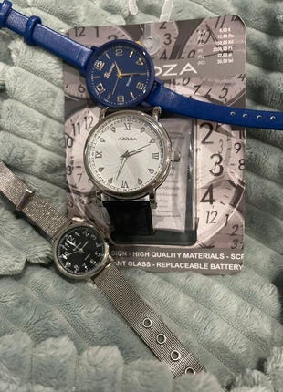 Lote de 3 relojes variados – clásicos y modernos, marque: Variadas., état: Neuf sans étiquette, taille: Jusqu'à 30 mm, 4,00 €, 4,90 € Protection acheteurs incluse
