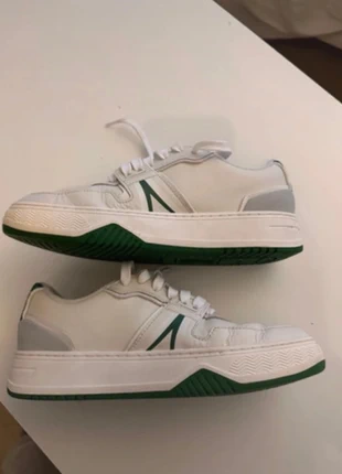 Sneakers Lacoste L004 – Taille 38, merk: Lacoste, staat: Goed, maat: 38, € 14,00, € 15,40 inclusief Kopersbescherming