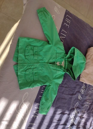 Leuk groen jasje meisjes, marque: JBC, état: Bon état, taille: 18-24 mois / 86 cm, 9,00 €, 10,15 € Protection acheteurs incluse