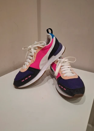 Sneakers Puma donna, merk: Puma, staat: Heel goed, maat: 40, € 16,00, € 17,50 inclusief Kopersbescherming