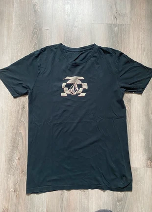T-shirt vintage Volcom 💎, marca: Volcom, estado: Muy bueno, tamaño: S, 7,00 €, 8,05 € Protección al comprador incluida