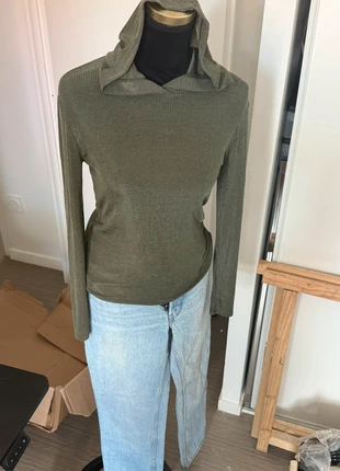Haut Zara taille s à capuche vert, marque: Zara, état: Très bon état, taille: S / 36 / 8, 6,00 €, 7,00 € Protection acheteurs incluse