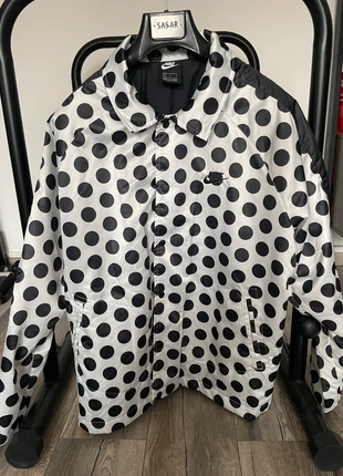 Nike Jacket polka dot, marke: Nike, zustand: Sehr gut, größe: L, 59,00 €, 62,65 € inklusive Vinted-Käuferschutz
