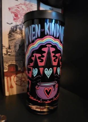 Killstar „Coven of Kindness“ Kerze – unbenutzt, merk: Killstar, staat: Heel goed, € 11,00, € 12,25 inclusief Kopersbescherming