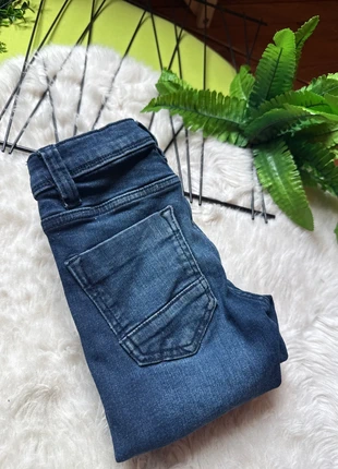 Pantalon jeans skinny - 6 ans - TBE, brand: Kiabi, condition: Very good, size: 6 years / 116 cm, €3.00, €3.85 includes Buyer Protection