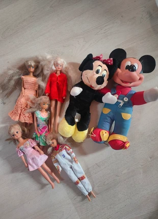 Lot de jouets anciens vintage, peluches Mickey et Minnie, poupées mannequins, années 70, zustand: Gut, größe: 3-6 Monate / 62, 8,50 €, 9,63 € inklusive Vinted-Käuferschutz