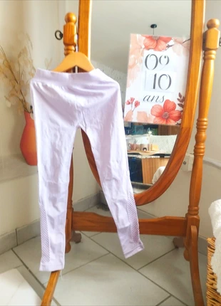 🎾Legging sport rose mauve neuf 9/10ans, marque: Zeeman, état: Neuf sans étiquette, taille: 9 ans / 134 cm, 5,00 €, 5,95 € Protection acheteurs incluse