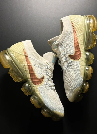 Baskets Nike Air VaporMax Flyknit 2023 Taille 36, brand: Nike, condizioni: Ottime, taglia: 36, €45.00, €47.95 include la Protezione acquisti Pro