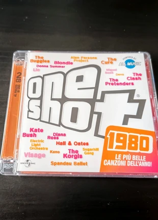 Doppio CD One Shot 1980, estado: Muito bom, €11.00, €12.25 inclui Proteção do Comprador