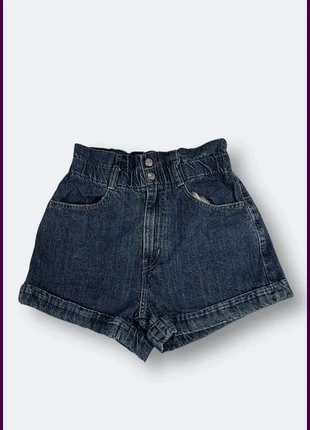 Short en jean Levi’s taille haute bleu foncé taille XXS femme – Élastique à la taille, marke: Levi's, zustand: Sehr gut, größe: XXS / 32 / 4, 12,00 €, 13,30 € beinhaltet Vinted-Käuferschutz Pro