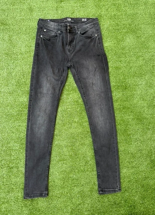 Vaqueros ajustados New Yorker negro, marque: New Yorker, état: Très bon état, taille: W30 | FR 40, 3,90 €, 4,80 € Protection acheteurs incluse