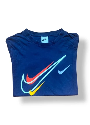 T-Shirt Nike Bleu, brand: Nike, condizioni: Ottime, taglia: L, €4.00, €4.90 include la Protezione acquisti