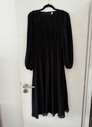 Robe longue mango, marke: Mango, zustand: Sehr gut, größe: S / 36 / 8, 9,00 €, 10,15 € inklusive Vinted-Käuferschutz