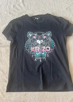 T-Shirt Kenzo, estado: Muito bom, tamanho: M / 38 / 10, €15.00, €16.45 inclui Proteção do Comprador