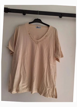 T-shirt beige brodé vintage Sogni T. L, marque: sogni, état: Très bon état, taille: L / 40 / 12, 3,00 €, 3,85 € Protection acheteurs (Pro) incluse