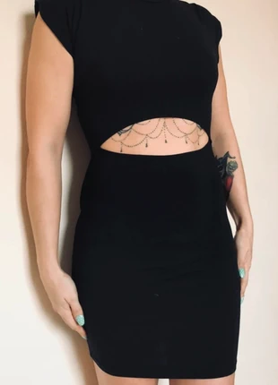 Mini robe bershka, marke: Bershka, zustand: Sehr gut, größe: M / 38 / 10, 6,00 €, 7,00 € inklusive Vinted-Käuferschutz