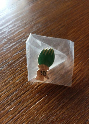 Pin's troll années 90, marque: sansnom., état: Très bon état, 7,00 €, 8,05 € Protection acheteurs incluse