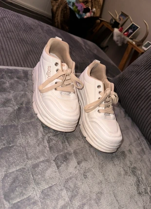 Sneakers, état: Très bon état, taille: 39, 5,00 €, 5,95 € Protection acheteurs incluse