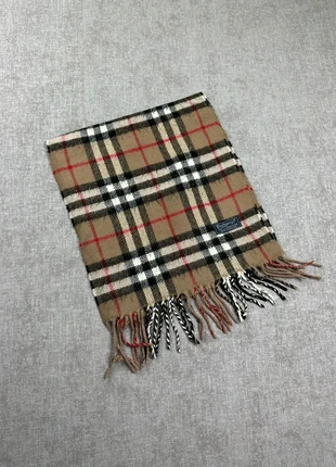 Écharpe Burberry beige, brand: Burberry, condizioni: Ottime, €55.00, €58.45 include la Protezione acquisti Pro