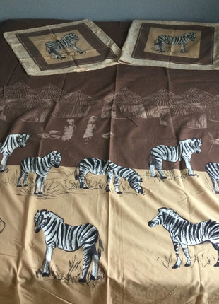 Housse de couette, état: Très bon état, taille: Queen Size (200 cm x 200-220 cm), 10,00 €, 11,20 € Protection acheteurs incluse