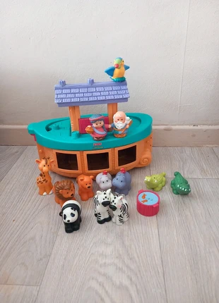 Figurine Fisher Price Little People Arche de Noé en super état, marque: Little People, état: Très bon état, taille: Taille unique, 27,00 €, 29,05 € Protection acheteurs incluse