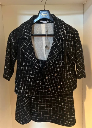 Jesiré Wool-Blend Two-Piece Suit – Size 8, marque: Jesire, état: Neuf sans étiquette, taille: S / 36 / 8, 25,00 €, 26,95 € Protection acheteurs incluse