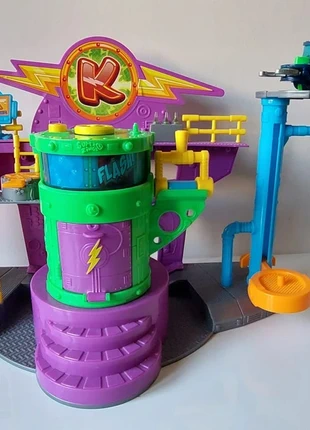 Base Dott Who Suoerzings, marke: Superzings, zustand: Sehr gut, größe: 6 Jahre / 116, 8,00 €, 9,10 € inklusive Vinted-Käuferschutz