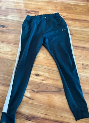 Blue & white closure Joggers, brand: Closure, condition: Satisfactory, size: M, €3.00, €3.85 includes Buyer Protection