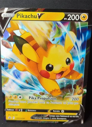 Pikachu V Promo SWSH285 - Épée et Bouclier -, brand: Pokémon, condition: Very good, €4.50, €5.43 includes Buyer Protection