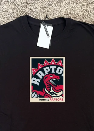 T-shirt nba Toronto Raptors L, merk: BSevolution, staat: Heel goed, maat: L, € 26,00, € 28,00 inclusief Kopersbescherming