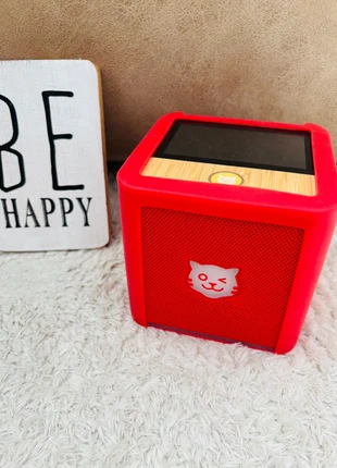 Tigerbox Touch rot mit Kabel, merk: tigermedia, staat: Heel goed, € 50,00, € 53,20 inclusief Kopersbescherming