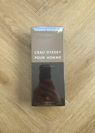 New Sealed Issey Miyake L'Eau D'Issey Pour Homme Wood&Wood EDP Intense 100ml, brand: Issey Miyake, condition: New with tags, £50.00, £53.20 includes Buyer Protection
