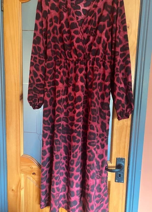 animal print wrap dress, marque: Shein, état: Très bon état, taille: L / 40 / 12, 3,00 €, 3,85 € Protection acheteurs incluse