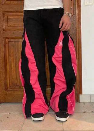 Pantalon adidas baggy large rose coupe skater zipé flare brodé streetwear Y2K taille 30US, marca: adidas, estado: Muy bueno, tamaño: W30 | ES 40, 89,95 €, 95,15 € Protección al comprador Pro incluida