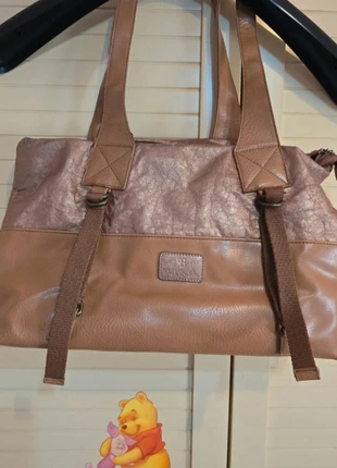 Borsa a spalla capiente, vintage, color beige/marroncino con dettagli in bronzo, marque: Vintage Dressing, état: Très bon état, 11,90 €, 13,20 € Protection acheteurs incluse