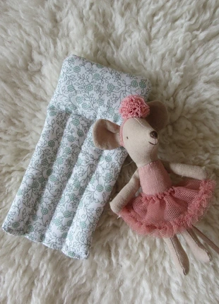 Handgemaakt miniatuur voor bv maileg poppenhuis, merk: Maileg, staat: Nieuw met prijskaartje, maat: Universeel, € 3,00, € 3,85 inclusief Kopersbescherming