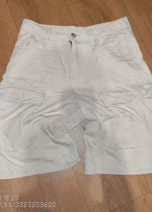 short divided, marque: H&M, état: Neuf sans étiquette, taille: XXS / 32 / 4, 3,00 €, 3,85 € Protection acheteurs incluse